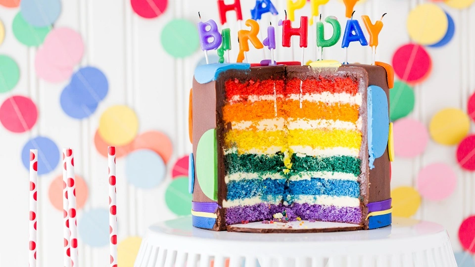 Rainbow Colored Cake (Credit: Wallpaper Flare)
